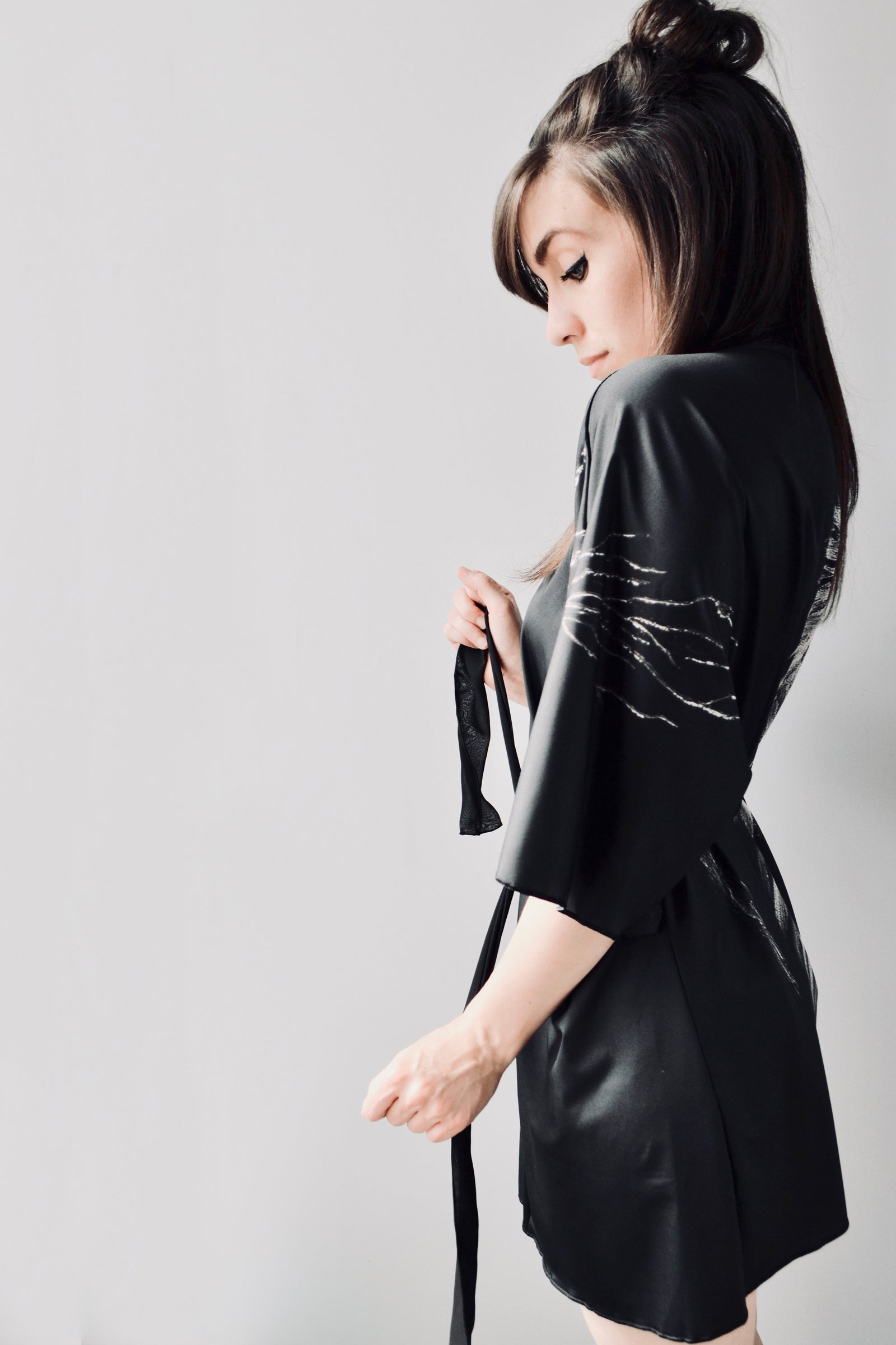 Silver Sage Short Robe