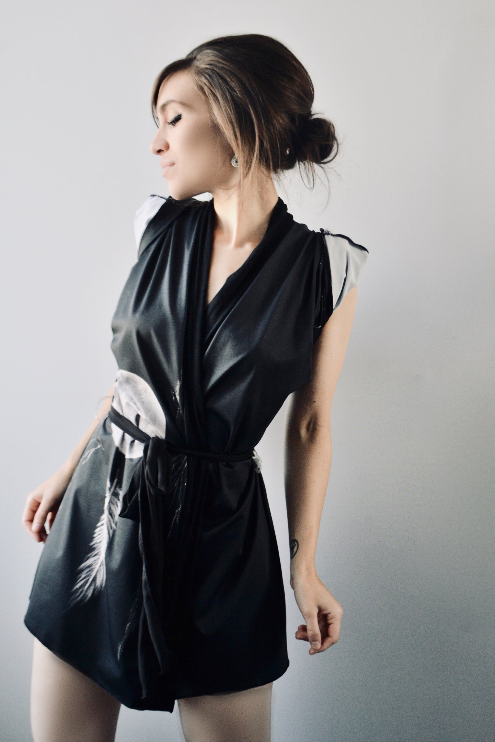 Silver Sage Short Robe